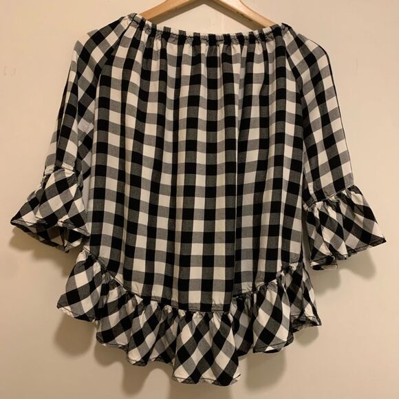 Off-shoulder gingham black & white XS Beachlunchlounge, lovely & fun! - Picture 8 of 9